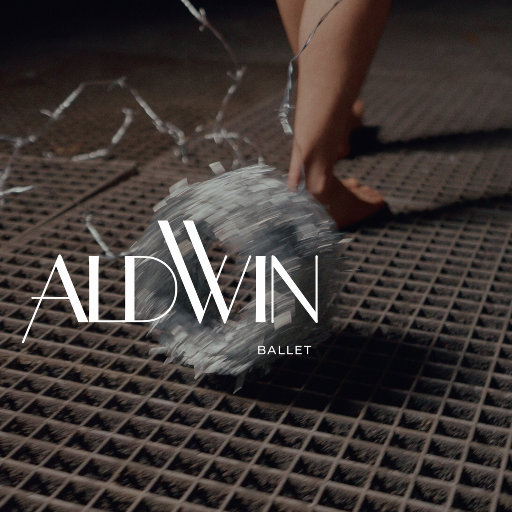 free嫩白的12sex性摘花
